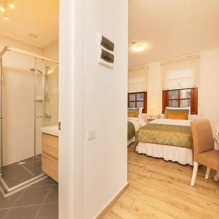 Ferienhaus Zemira Garden Antalya