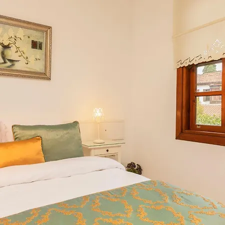 Ferienhaus Zemira Garden Antalya